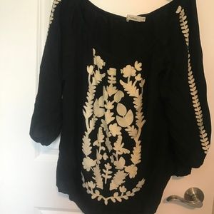 Black & white embroidered peasant blouse, 2X